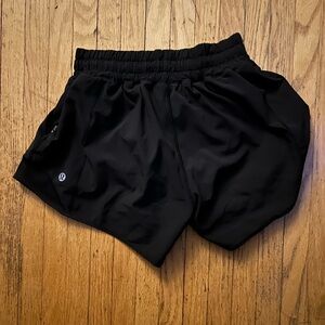 lululemon hotty hot high rise shorts black